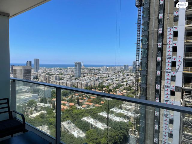 דירה, דרך מנחם בגין 144, מונטיפיורי, הרכבת, תל אביב יפו