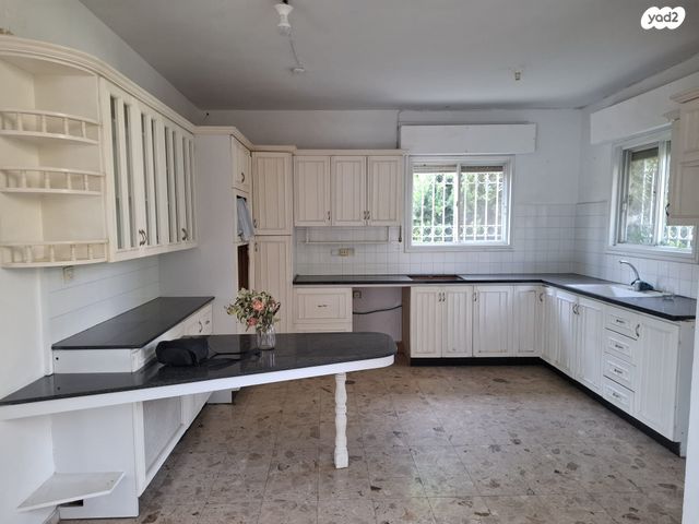 בית פרטי/ קוטג', האלון, הר אדר