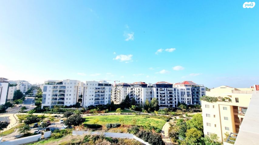 גג/ פנטהאוז, משה וילנסקי, נווה זמר, רעננה