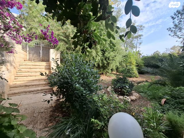 בית פרטי/ קוטג', האלון, הר אדר