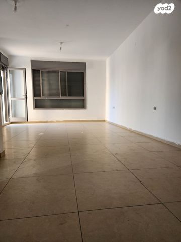 דופלקס, שוהם 76, אבני חן, חריש