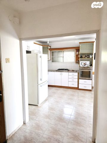 דירה, הר הצופים, קרית שמונה