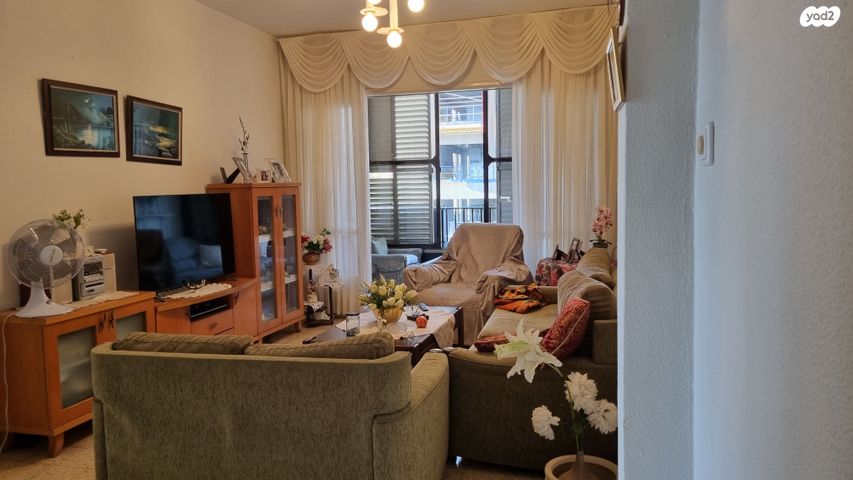 עצמאות יוספטל