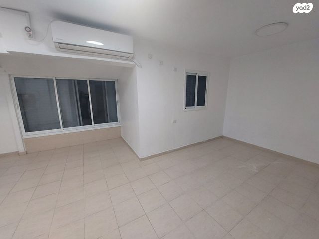 שדרות מרדכי בן פורת 