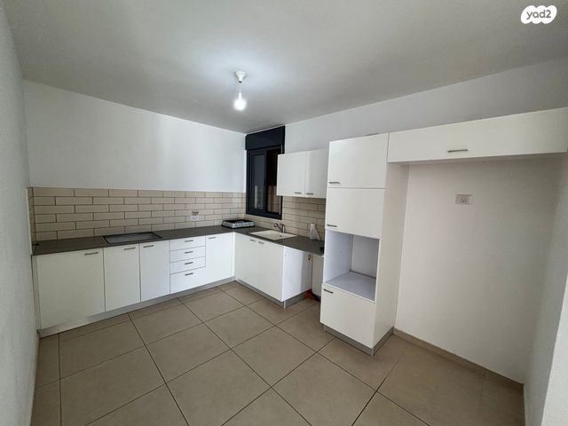 דירה, הרב דב הכהן קוק 3, עפולה הצעירה, עפולה