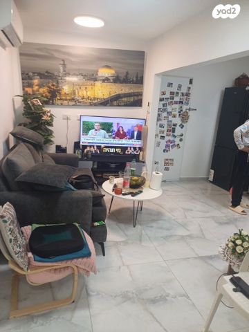 דירה, נתן אלבז, רובע ו', אשדוד