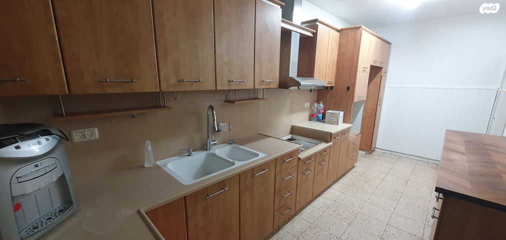 דירה, א.ד. גורדון 9, צפון מערב מרכז העיר, נתניה