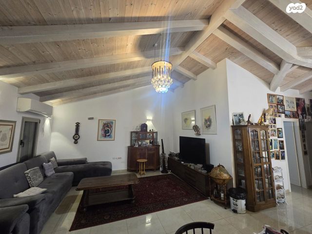 בית פרטי/ קוטג', קרית שרת, רעננה