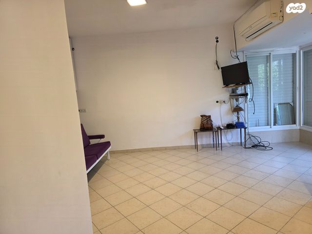 דירת גן, שכונת גפן, רמת גן