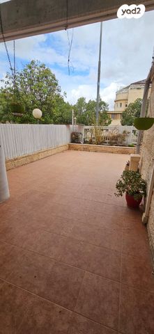 דירה, דרך צמח השדה, צמח השדה, מעלה אדומים