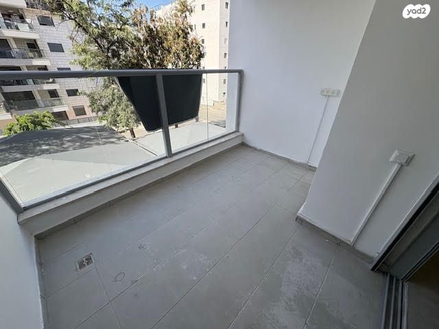 דירה, גבעת התחמושת, קרית שרת מערב, חולון