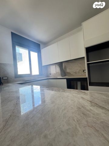 פארק העסקים האלף 