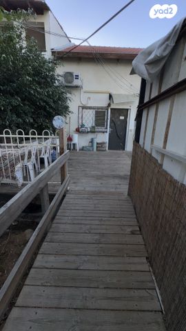 יחידת דיור, שלמה בן יוסף 5, שאר העיר, קרית עקרון