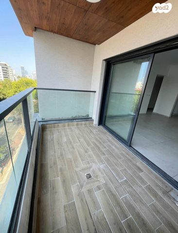 דירה, הרא"ה, יד לבנים, רמת גן