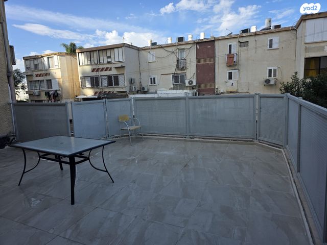 דירה, שדרות גת 38, הנביאים, קרית גת