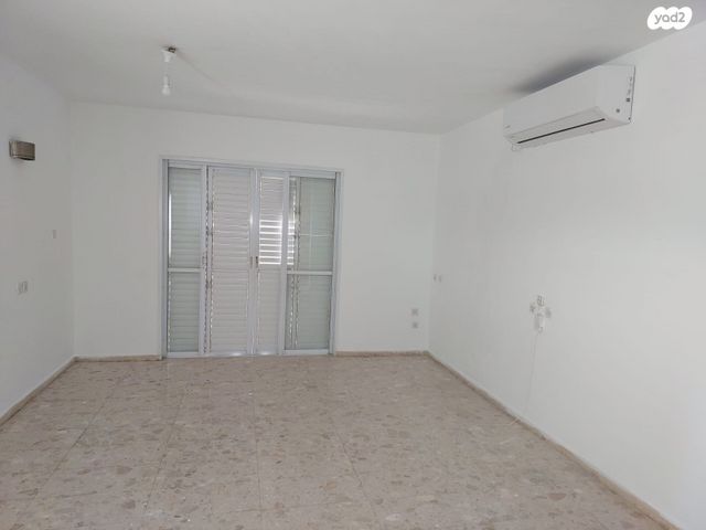 גג/ פנטהאוז, קרית כרמים, ראשון לציון