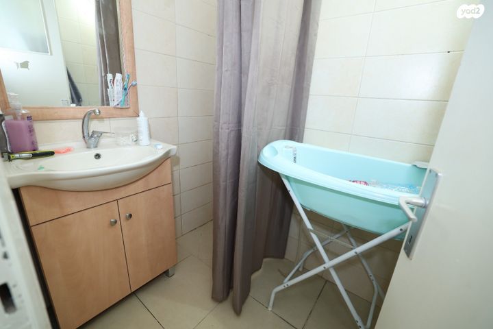 דירה, חיים נחמן ביאליק, שכונה ב', באר שבע