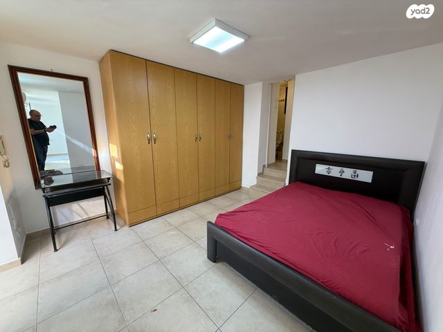 דירת גן, שלמה בובר, תל חיים, תל אביב יפו