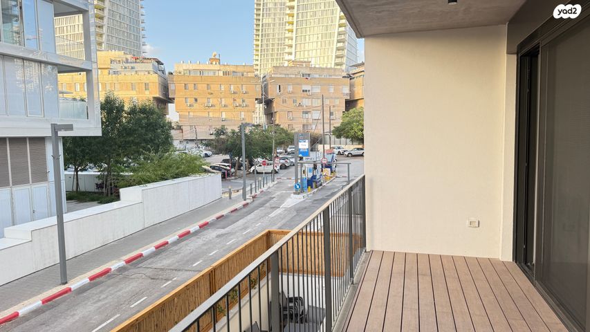 דירה, זכרון יעקב 5, הצפון החדש - כיכר המדינה, תל אביב יפו