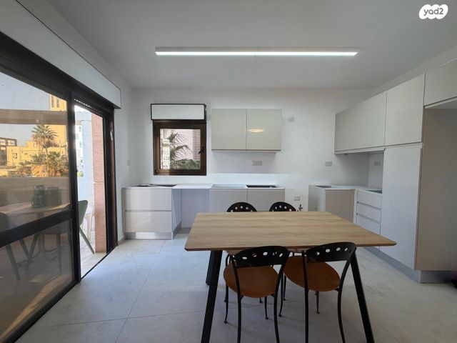 דירה, הירקון, תל אביב יפו