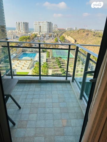 דירה, השונית, מרינה, הרצליה