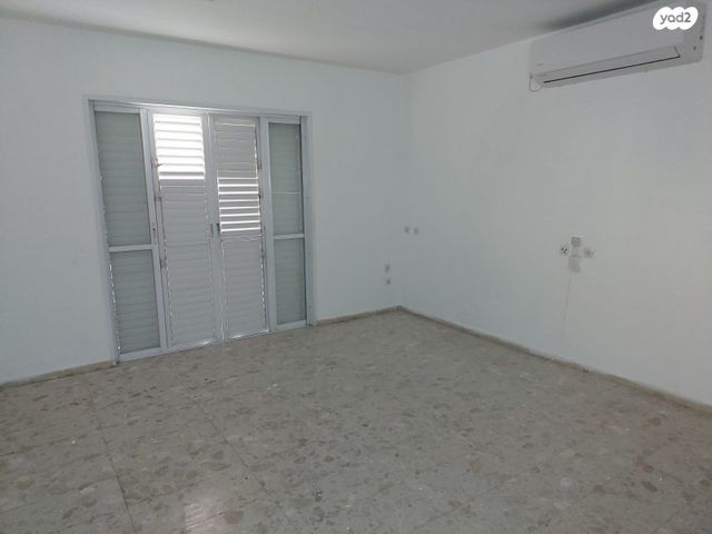 גג/ פנטהאוז, קרית כרמים, ראשון לציון