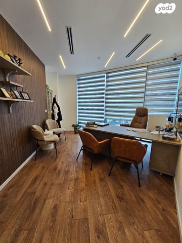 משרדים, רמת גן