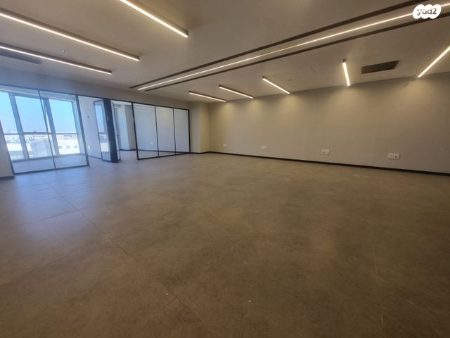 משרדים, כנפי נשרים, אזור תעשיה גבעת שאול, ירושלים