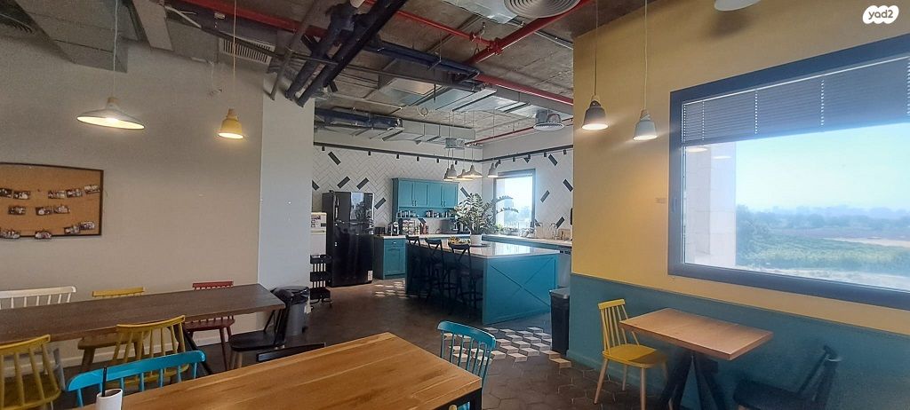 משרדים, הנגר, אזור תעשיה נווה נאמן, הוד השרון