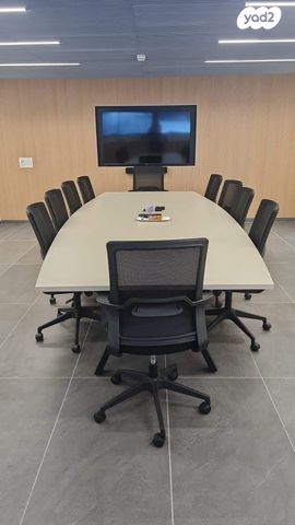 משרדים, פרדס חנה כרכור