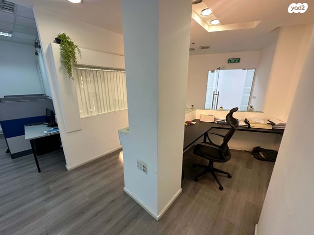 משרדים, הפארק הטכנולוגי, מודיעין מכבים רעות