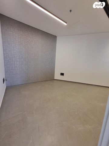 משרדים, כנפי נשרים, אזור תעשיה גבעת שאול, ירושלים