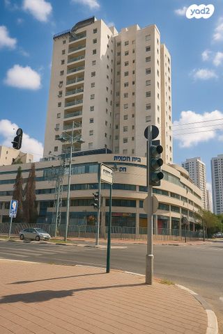 משרדים, שמחה הולצברג 16, נאות שמיר, רמלה