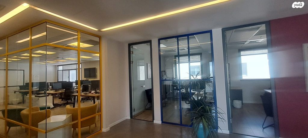 משרדים, הנגר, אזור תעשיה נווה נאמן, הוד השרון