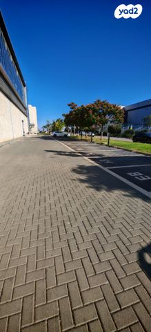 מבני תעשיה, קרית שדה התעופה / איירפורט סיטי