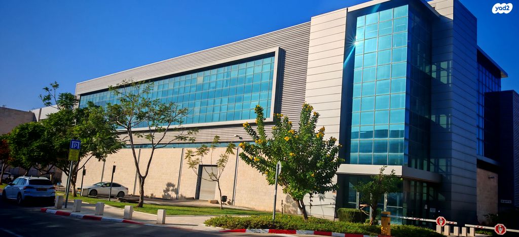 מבני תעשיה, קרית שדה התעופה / איירפורט סיטי