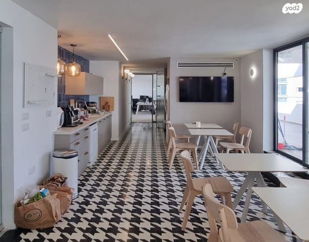 גני שרונה, קרית הממשלה