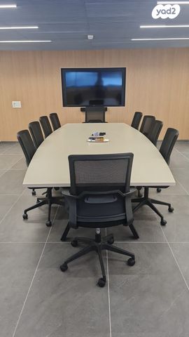 משרדים, פרדס חנה כרכור