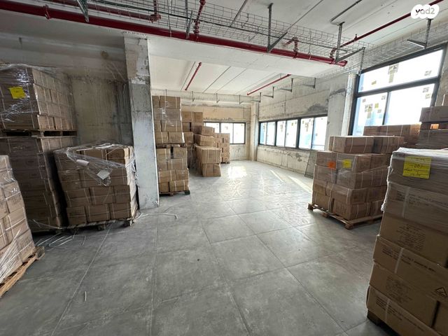 מחסנים, מרכז עינב, מודיעין מכבים רעות