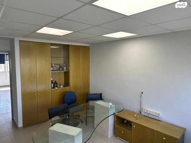 משרדים, יהושע שטמפפר 10, מרכז העיר דרום, נתניה