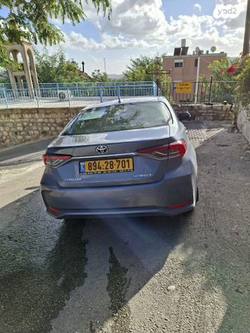טויוטה קורולה
