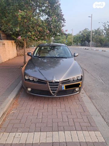 אלפא רומיאו 159