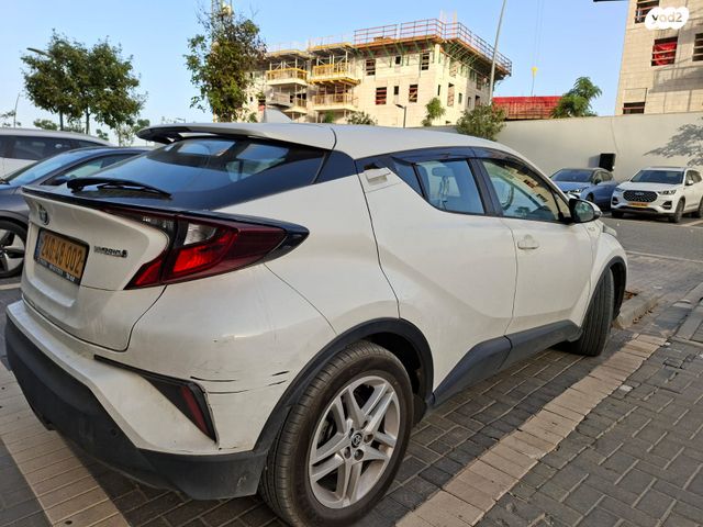 טויוטה C-HR