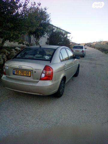 יונדאי אקסנט i25