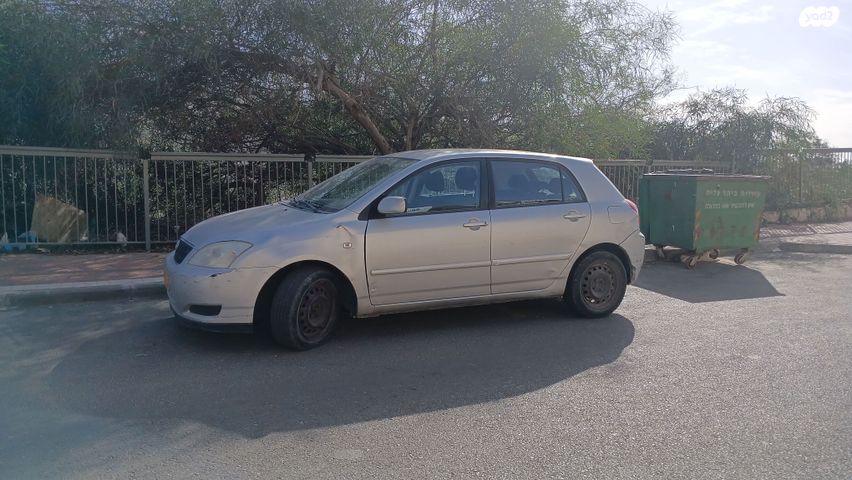 טויוטה קורולה