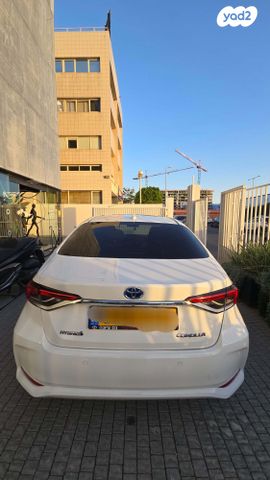 טויוטה קורולה