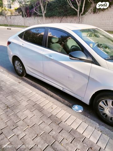 יונדאי אקסנט i25