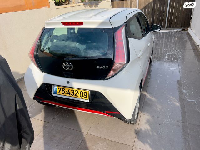 טויוטה אייגו