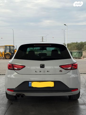 מודעת רכב סיאט לאון