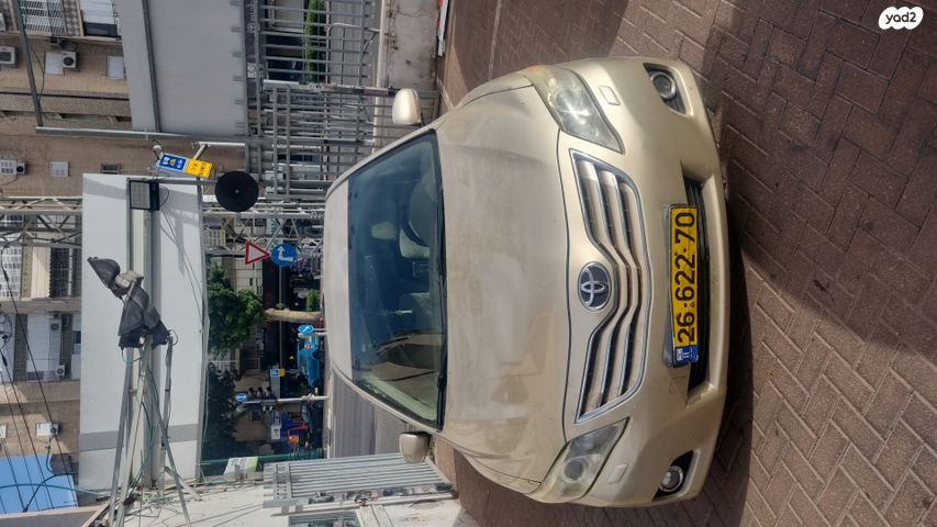 טויוטה קאמרי